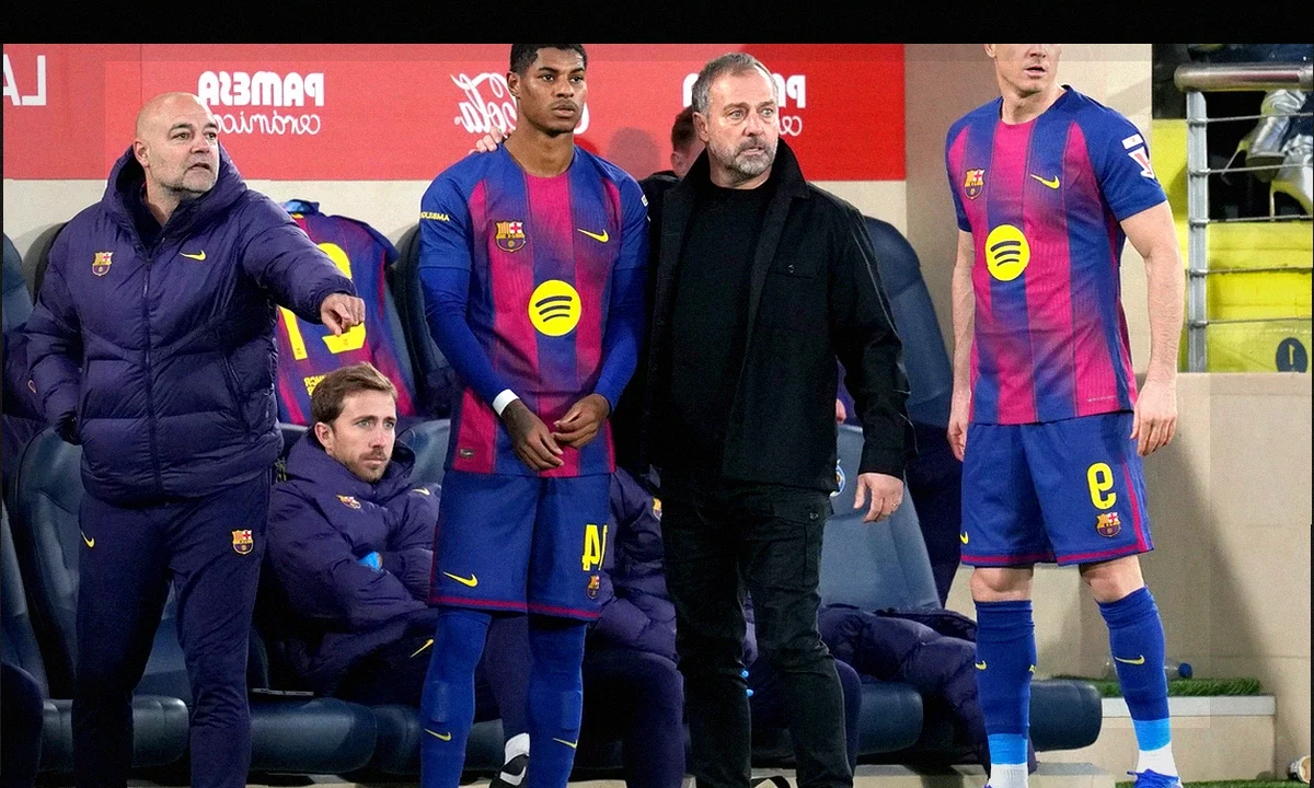 Robert Lewandowski saluta il Barcellona: la reazione di Hansi Flick